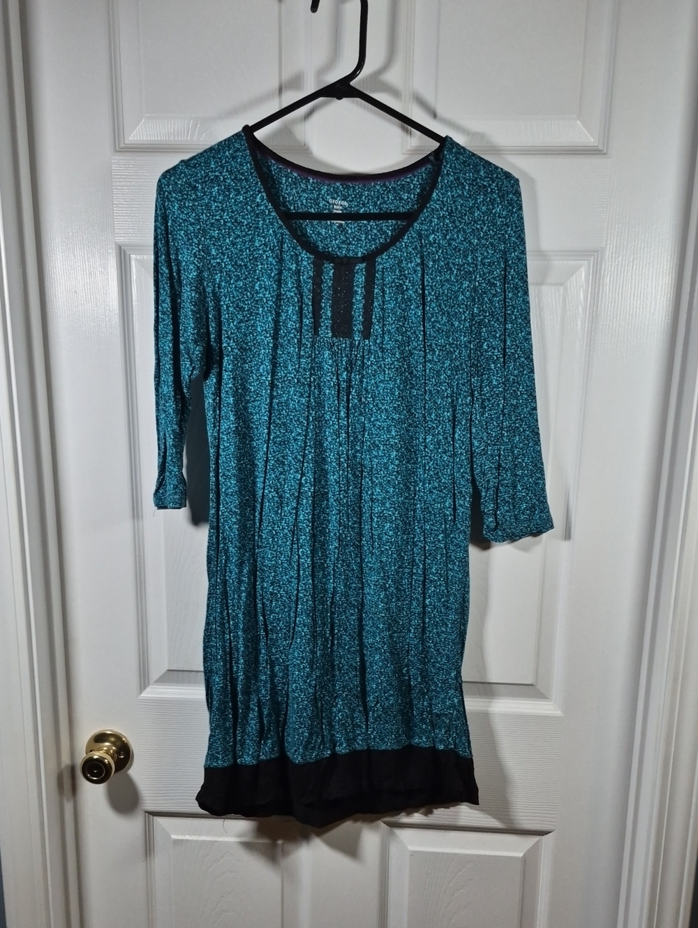 George Teal Pleated Scoop-Neck Nightshirt with Black Trim